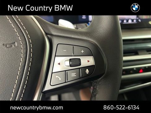 New 2026 BMW X5 xDrive40i w/ Premium Package image 17