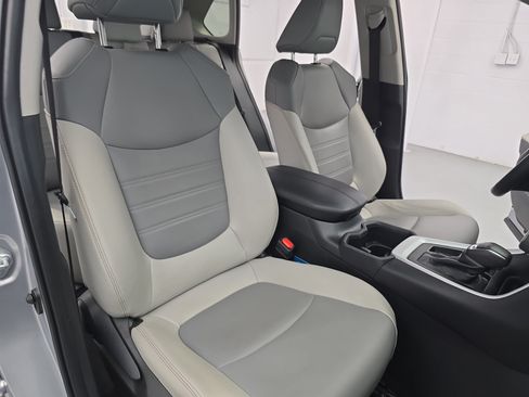 Used 2024 Toyota RAV4 XLE Premium w/ Weather Package FWD image 10