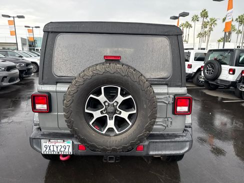 Used 2021 Jeep Wrangler Unlimited Rubicon AWD/4WD image 11