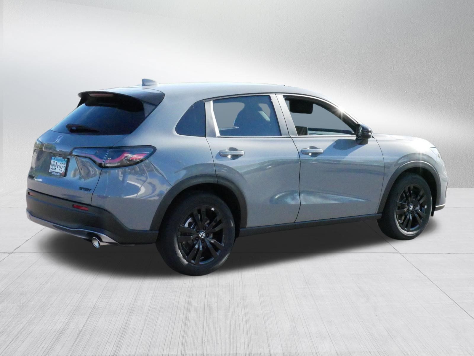 Used 2027 Honda HR-V Sport image 7
