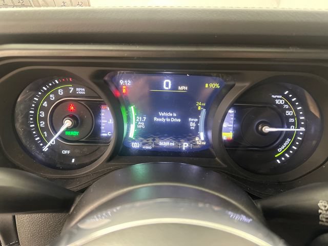 Used 2024 Jeep Wrangler Unlimited Sahara AWD/4WD image 7