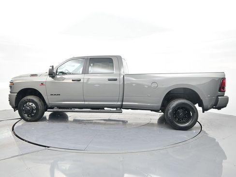 Used 2026 RAM 3500 Big Horn AWD/4WD image 8