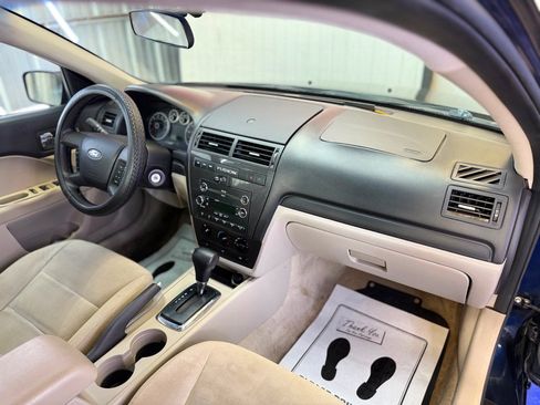 Used 2009 Ford Fusion SE FWD image 29