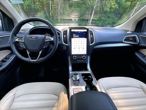 Used 2022 Ford Edge SEL AWD/4WD image 21