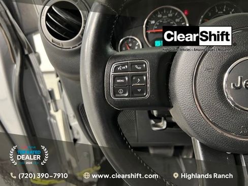 Used 2015 Jeep Wrangler Unlimited Sport w/ Quick Order Package 24S AWD/4WD image 26