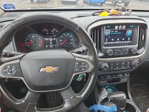 Used 2015 Chevrolet Colorado Z71 image 6