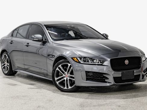 Used 2019 Jaguar XE R-Sport AWD/4WD image 4