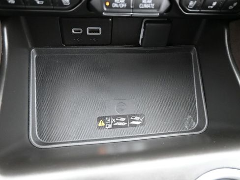 Certified 2023 GMC Yukon SLT image 18