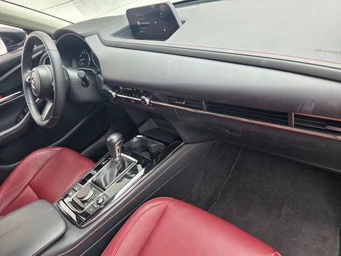 Used 2024 MAZDA CX-30 AWD 2.5 S w/ Preferred Package image 16