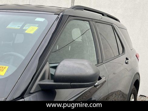 Used 2020 Ford Explorer XLT w/ Equipment Group 202A image 9