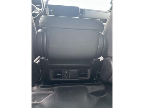 Used 2023 Chevrolet Silverado 1500 RST AWD/4WD image 14