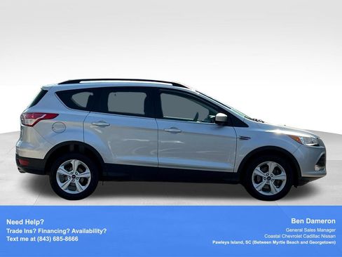 Used 2014 Ford Escape SE w/ Equipment Group 201A FWD image 4