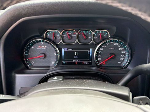 Used 2017 Chevrolet Silverado 1500 LT w/ All Star Edition AWD/4WD image 19