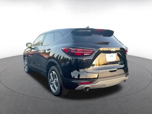 Used 2025 Chevrolet Blazer LT image 11