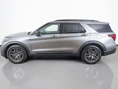 Used 2026 Ford Explorer ST w/ Sun And Sound Package AWD/4WD image 18