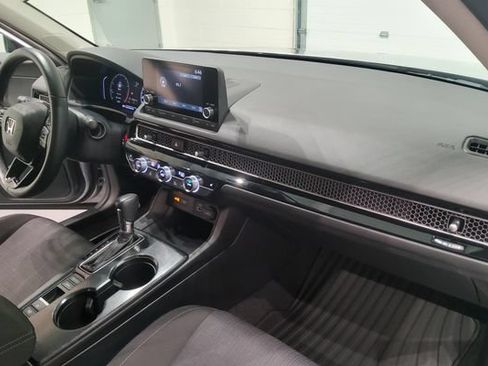 Used 2023 Honda Civic EX image 17
