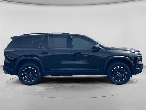 New 2027 Chevrolet Traverse Z71 w/ Driver Confidence Package AWD/4WD image 8