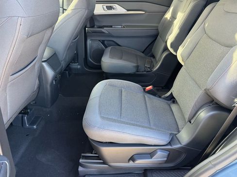 New 2026 Ford Explorer Active image 10