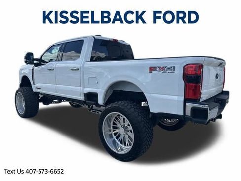 Used 2023 Ford F250 Lariat w/ Lariat Ultimate Package AWD/4WD image 6