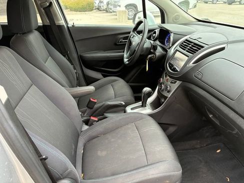 Used 2016 Chevrolet Trax LT image 15