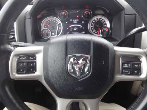 Used 2018 RAM 2500 Laramie image 15