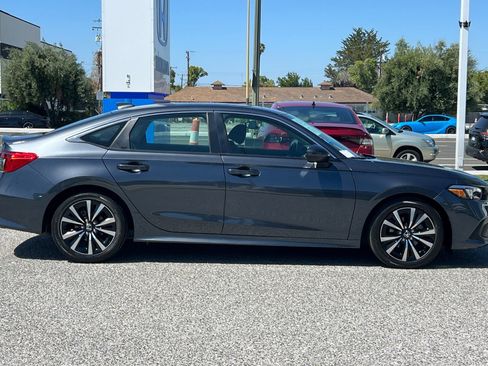 Used 2023 Honda Civic EX image 7