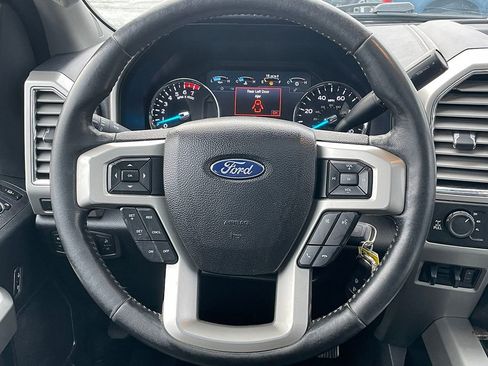 Used 2017 Ford F250 Lariat w/ Chrome Package image 30