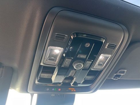 New 2026 GMC Yukon Denali w/ Sun & Power Step Package image 31