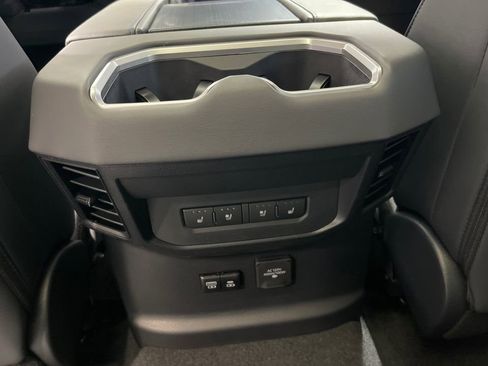 New 2025 Toyota Tundra Platinum AWD/4WD image 28