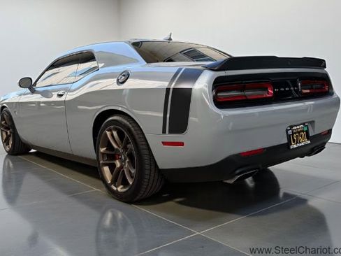Used 2021 Dodge Challenger R/T Scat Pack w/ Dynamics Package image 4