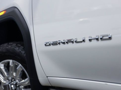 Used 2021 GMC Sierra 3500 Denali w/ Denali Ultimate Package AWD/4WD image 5