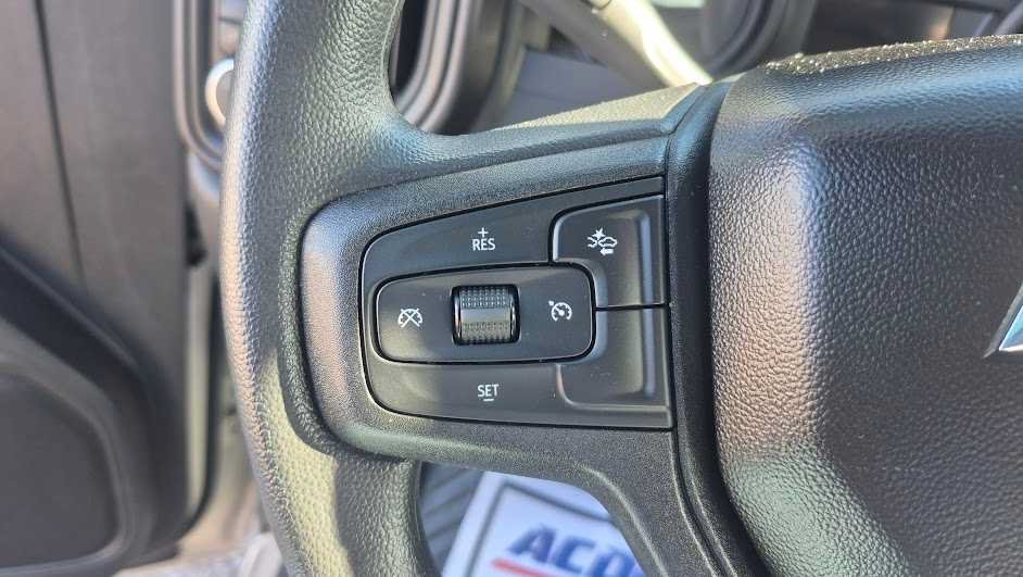 Used 2026 Chevrolet Silverado 1500 Custom Trail Boss AWD/4WD image 17