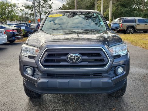 Used 2020 Toyota Tacoma SR5 image 2