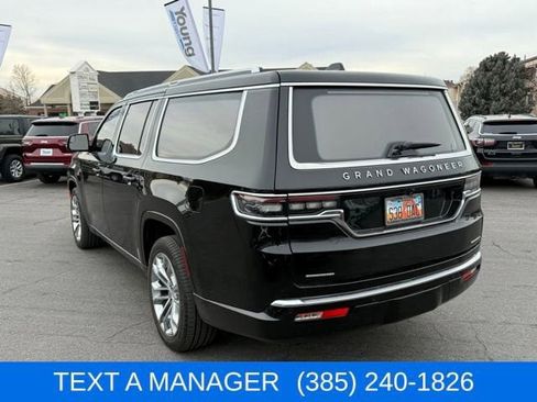 Used 2023 Jeep Grand Wagoneer L Series II w/ Premium Group II image 9