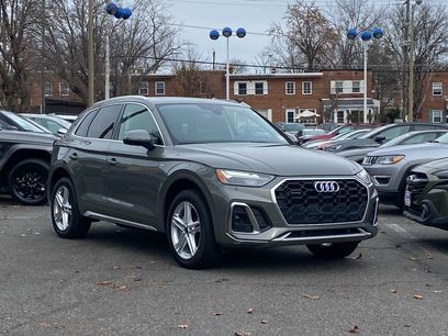 Used 2024 Audi Q5 e Premium w/ Convenience Package
