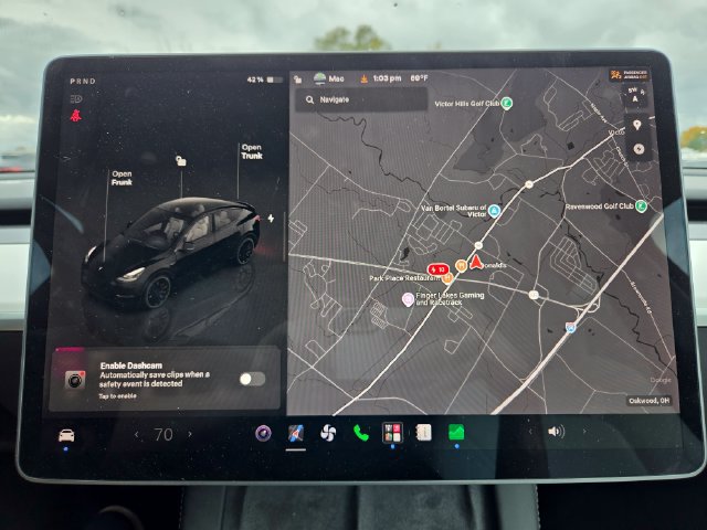 Used 2023 Tesla Model Y Performance AWD/4WD image 26