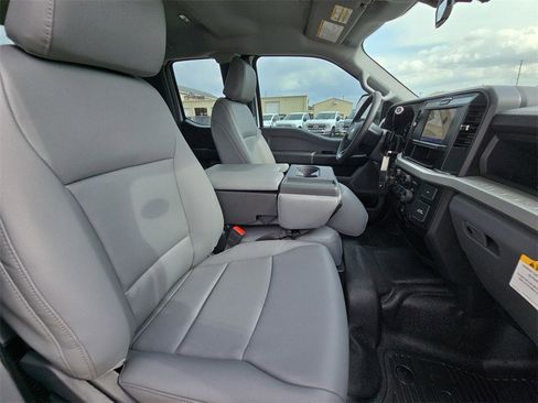 New 2026 Ford F350 XL w/ XL Driver Assist Package image 10