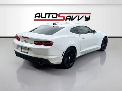 Used 2023 Chevrolet Camaro LT image 7
