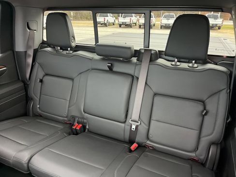 Used 2024 GMC Sierra 1500 Denali image 17