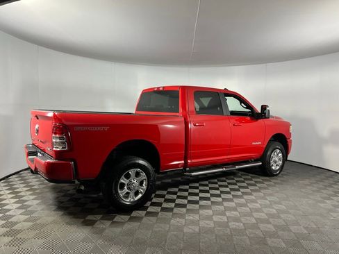 Used 2024 RAM 2500 Big Horn w/ Sport Appearance Package image 7
