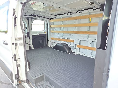 Used 2024 Ford Transit 250 Low Roof w/ Exterior Upgrade Package image 26