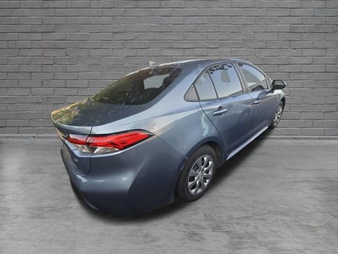 Used 2020 Toyota Corolla LE FWD image 6