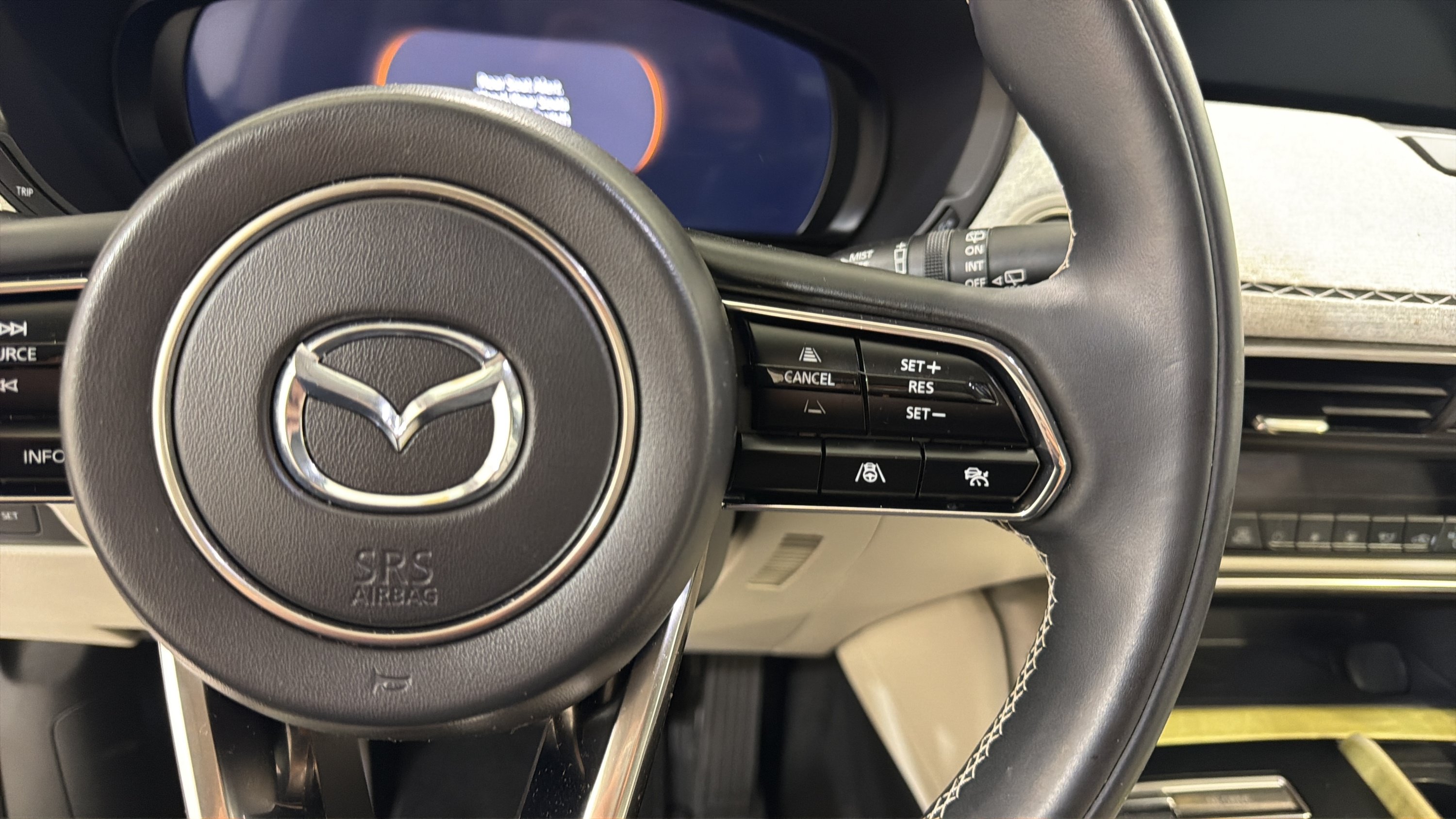 Used 2025 MAZDA CX-90 3.3 Turbo S w/ Premium Plus AWD/4WD image 14