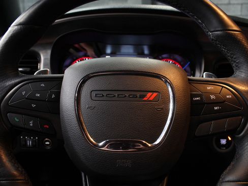 Used 2018 Dodge Charger R/T RWD image 73