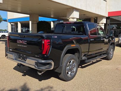 New 2026 GMC Sierra 2500 SLT w/ SLT Convenience Package