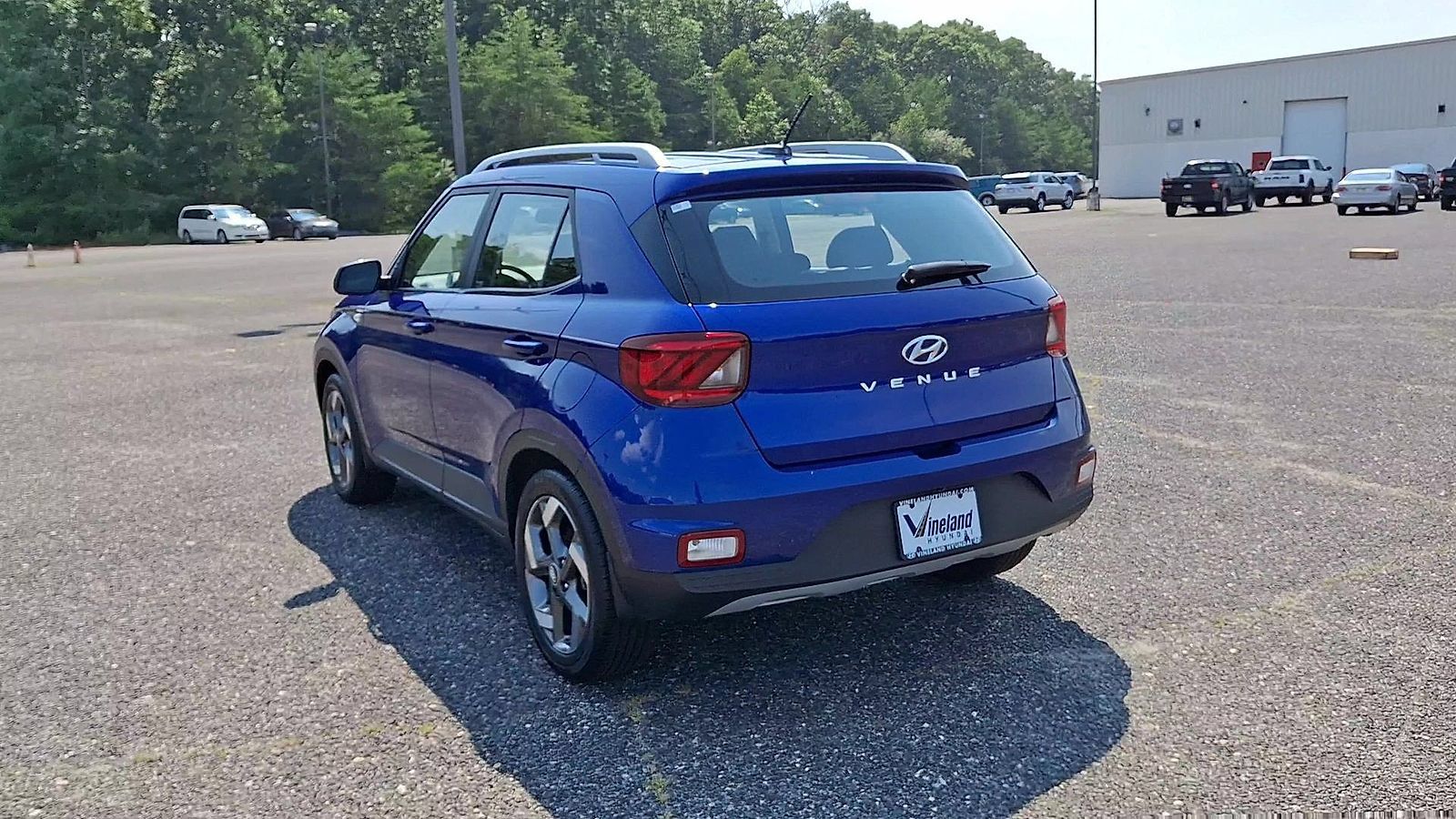 Certified 2024 Hyundai Venue SEL FWD image 6