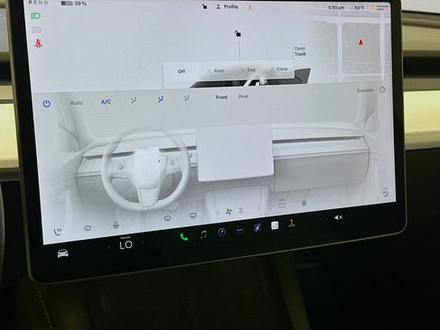 Used 2022 Tesla Model Y Long Range AWD/4WD image 24