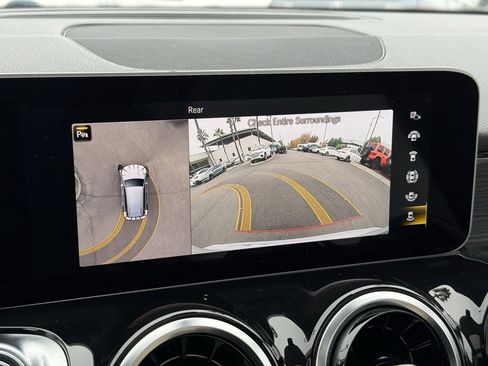 Used 2020 Mercedes-Benz GLB 250 image 5