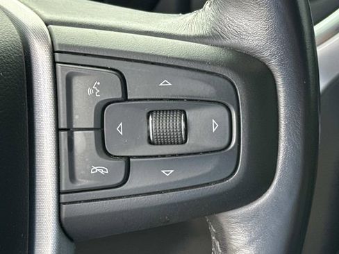 Used 2021 GMC Sierra 1500 SLT image 30