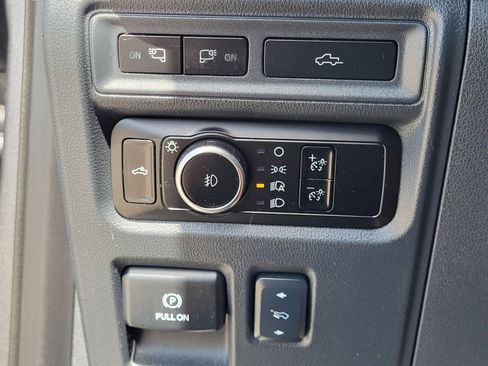 Certified 2023 Ford F150 Lariat w/ Equipment Group 502A High image 24